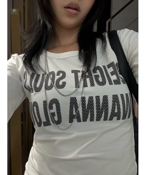 LAGUA GEM(ラグアジェム)の「DOT LETTERING PRINT トップス(Tシャツ/カットソー・レディース・ネイビー/ホワイト/バーガンディー/ブラック・FREE)」の11枚目の写真