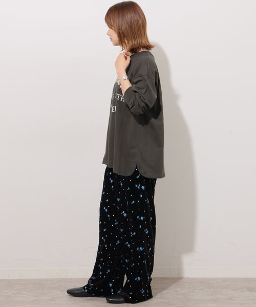 JOURNAL STANDARD relume(ジャーナルスタンダード レリューム)の「DURHAMロゴロングTシャツ(Tシャツ/カットソー・レディース・ホワイト/ブラック系その他・FREE)」の4枚目の写真