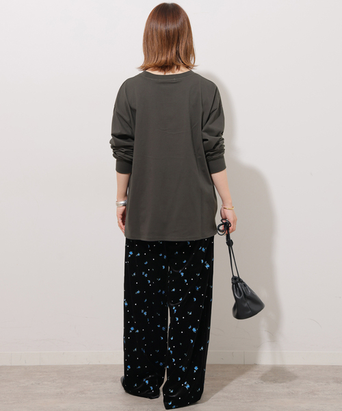 JOURNAL STANDARD relume(ジャーナルスタンダード レリューム)の「DURHAMロゴロングTシャツ(Tシャツ/カットソー・レディース・ホワイト/ブラック系その他・FREE)」の7枚目の写真