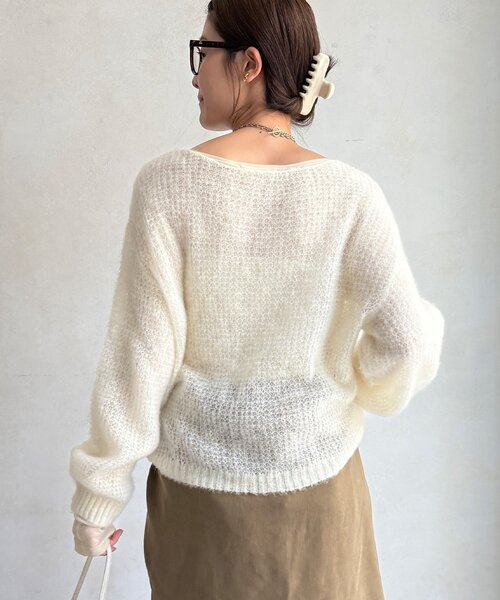 DouDou(ドゥドゥ)の「起毛モヘヤワッフルプルオーバー(ニット/セーター・レディース・オフホワイト/サックスブルー/グレー・FREE)」の12枚目の写真