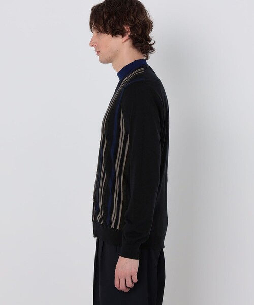 TOMORROWLAND (トゥモローランド)の「TOMORROWLAND tricot スーパーファインメリノウール ストライプVネックカーディガン S-WOOL(カーディガン/ボレロ・メンズ・ブルー系その他2/グレー系その他2・M/L/S)」の7枚目の写真