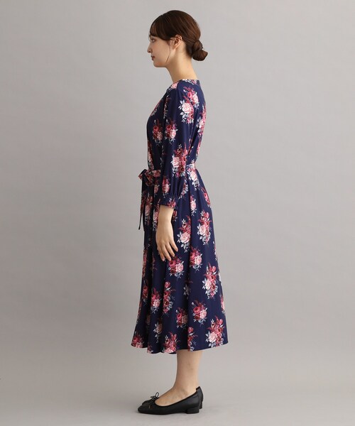LAURA ASHLEY（ローラアシュレイ）の「【ジャージ素材／洗える／同柄アイテムあり】チスウィック柄ワンピース（ワンピース・レディース・ネイビー系・38/40）」の11枚目の写真