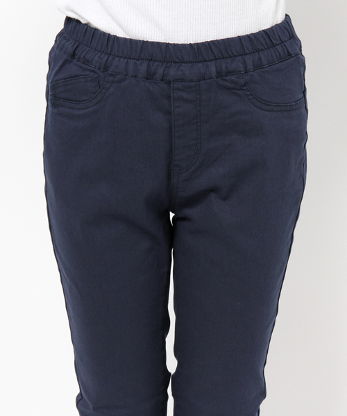 LBC（エルビーシー）の「コットンツイルスキニーパンツ   （その他パンツ・レディース・オリーブ/ネイビー/ブラック/ホワイト・MEDIUM/LARGE/SMALL）」の8枚目の写真