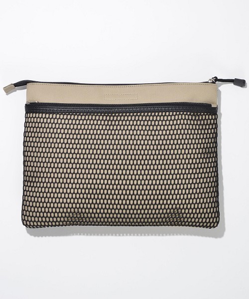 SOLPRESA（ソルプレーサ）の「テープクラッチバッグ（クラッチバッグ・レディース・ベージュ/ネイビー/キナリ・FREE）」の7枚目の写真