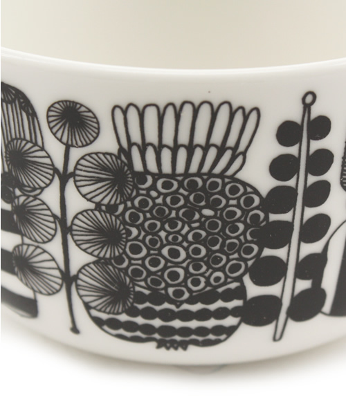 marimekko(マリメッコ)の「Siirtolapuutarha / bowl 2.5dl(食器・レディース・ホワイト×ブラック/ブルー・FREE)」の5枚目の写真