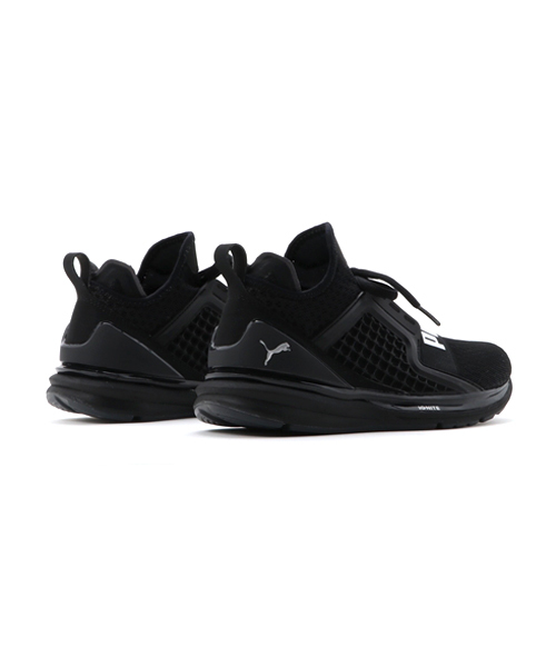 PUMA(プーマ)の「プーマ イグナイト LIMITLESS ウィメンズ (WOMEN)(スニーカー・レディース・ブラック/ホワイト・22.5cm/24.0cm/23.5cm/24.5cm/25.5cm/25.0cm/23.0cm)」の5枚目の写真