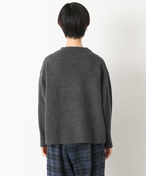 かぐれ（カグレ）の「オーバーニットプルオーバー（ニット/セーター・レディース・ベージュ/レッド/チャコールグレー・FREE）」の8枚目の写真