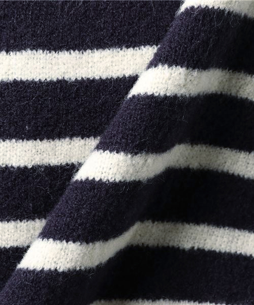 earth music&ecology（アースミュージックアンドエコロジー）の「・ワイドネックボーダーニットプルオーバー（ニット/セーター・レディース・ネイビー/アイボリー/杢グレー・FREE）」の4枚目の写真