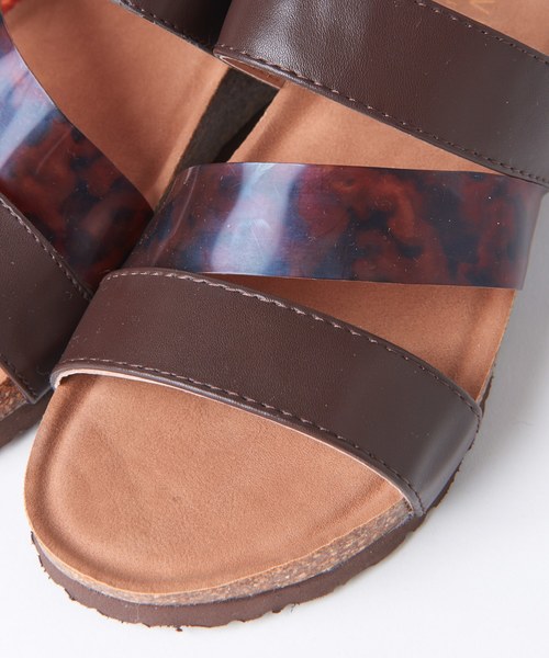 natural couture（ナチュラルクチュール）の「クリアコンビサンダル（サンダル・レディース・アイボリー/ブラック/ブラウン/シルバー・L/M）」の9枚目の写真