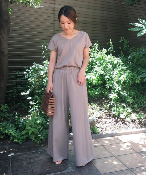 Banner Barrett（バナーバレット）の「BACK RIBBON JERSEY SET UP/バックリボン　ジャージーセットアップ（つなぎ/オールインワン・レディース・ブラック/ブラウン/ベージュ/カーキ・38）」の4枚目の写真