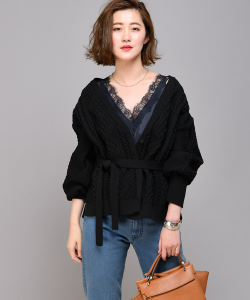 RIVE DROITE（リヴドロワ）の「サッシュ付ケーブルカーディガン（カーディガン/ボレロ・レディース・オフホワイト/ブラック・FREE）」の2枚目の写真