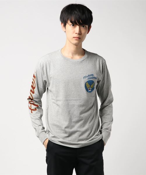 AVIREX（アヴィレックス）の「AVIREX/アヴィレックス/ピンナップガール Tシャツ/PINUP GIRL T-SHIRT TEMPTATION（Tシャツ/カットソー・メンズ・ホワイト/ブラック/ライトブルーグレー・MEDIUM/LARGE/X-LARGE/XX-LARGE）」の10枚目の写真