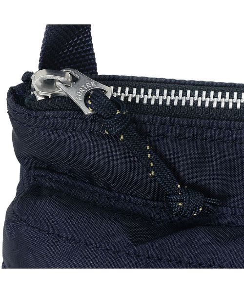 PORTER（ポーター）の「フォース ショルダーバッグ（ショルダーバッグ・メンズ・ブラック/オリーブ/ネイビー・FREE）」の17枚目の写真