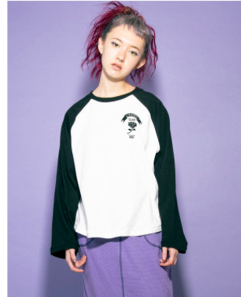 Candy Stripper（キャンディストリッパー）の「CANDY CLUB RAGLAN トップ（Tシャツ/カットソー・レディース・ブラック/オフホワイト/イエロー・2）」の2枚目の写真