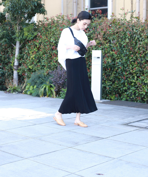 Auntie Rosa(アンティローザ)の「【Auntie Rosa】ニットプリーツロングスカート(スカート・レディース・ブラック/ベージュ/モカ/ナチュラル・FREE)」の8枚目の写真