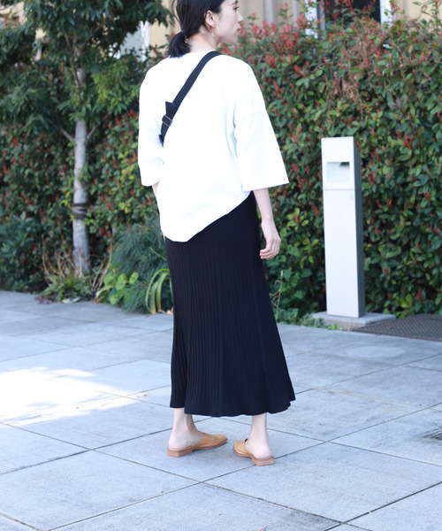 Auntie Rosa(アンティローザ)の「【Auntie Rosa】ニットプリーツロングスカート(スカート・レディース・ブラック/ベージュ/モカ/ナチュラル・FREE)」の10枚目の写真