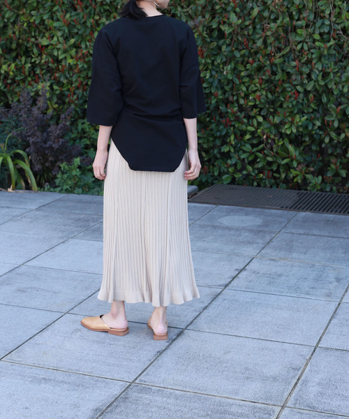 Auntie Rosa(アンティローザ)の「【Auntie Rosa】ニットプリーツロングスカート(スカート・レディース・ブラック/ベージュ/モカ/ナチュラル・FREE)」の22枚目の写真