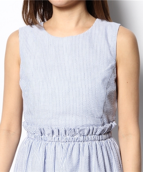 Ray BEAMS(レイビームス)の「◎○Ray BEAMS / サッカーストライプ ギャザーワンピース(ワンピース・レディース・ホワイト/ブルー系その他・0/1)」の9枚目の写真