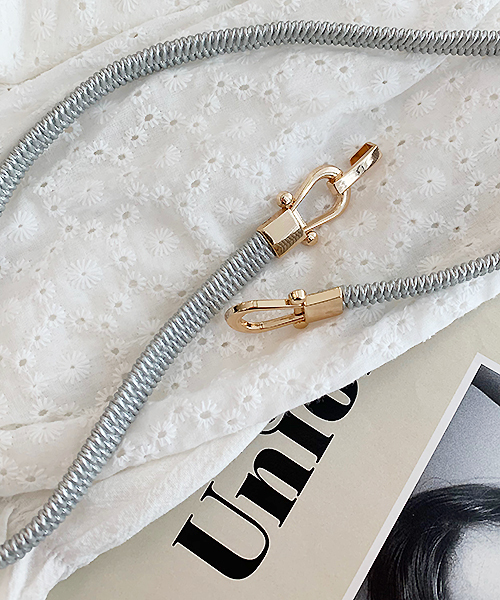 apres jour（アプレジュール）の「【apres jour×ARIAZ】ビットゴムベルト（ベルト・レディース・ブラック/シルバー/ゴールド/アイボリー・FREE）」の6枚目の写真