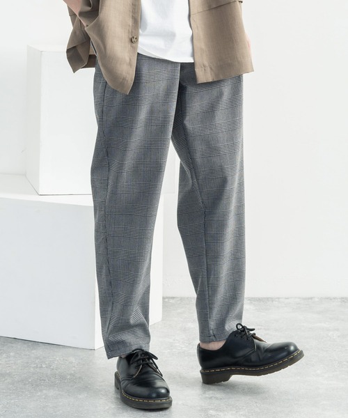 Rocky Monroe（ロッキーモンロー）の「ワイドテーパードイージーシェフパンツ スケーターパンツ（その他パンツ・メンズ・チャコールグレー/ネイビー/ブラウン/グレー/カーキ/ブラック/ベージュ/レオパード/ウッドランド/オフホワイト/グレー系その他/ブラウン系その他/ネイビー系・LL/M/L）」の4枚目の写真