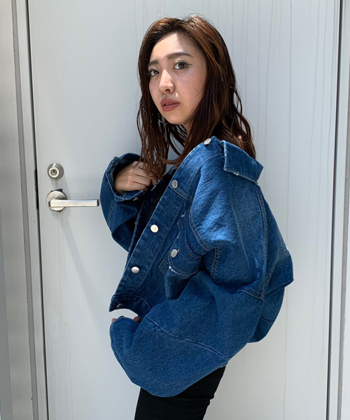 ENVYM（アンビー）の「ＢＩＧポケットデニムＪＫ（デニムジャケット・レディース・ブルー/カモフラージュ・FREE）」の8枚目の写真