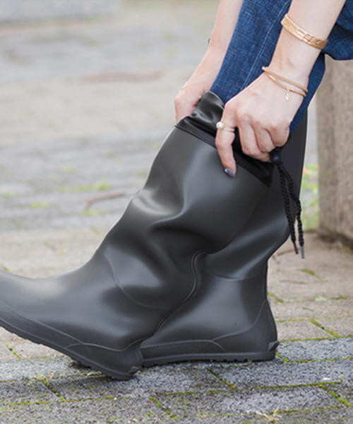 menue(メヌエ)の「シューズバッグ付き 折りたためるロングレインブーツ ポータブルレインブーツ(レインシューズ・レディース・ブラック/ダークブラウン・LL/S/M/L)」の4枚目の写真