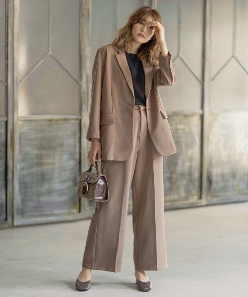 KOBE LETTUCE(コウベレタス)の「とろみ素材テーラードゆるジャケット【セットアップOK】(テーラードジャケット・レディース・ブラウン系その他/ベージュ系その他/ブルー系その他/ピンク系その他/オリーブ/アイボリー/ネイビー・FREE)」の21枚目の写真