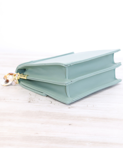 florist（フローリスト）の「【2way】スクエアフラップビッグチェーンミニショルダーバッグ/ハンドバッグ（ショルダーバッグ・レディース・ブラック/パープル/イエロー/グリーン/レオパード・FREE）」の10枚目の写真