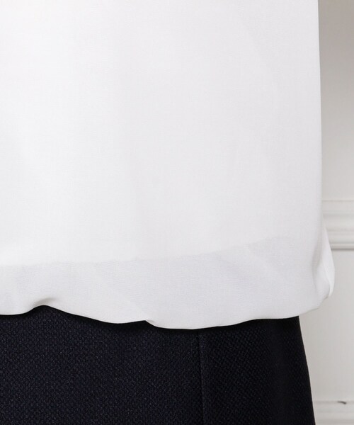 SHOO・LA・RUE（シューラルー）の「【洗える】ビジュー付きブラウス（シャツ/ブラウス・レディース・ライトグレー/ダークネイビー/ホワイト系/ホワイト系その他/ライトグレー系/ネイビー系6・01/02/03/04/05/06）」の12枚目の写真