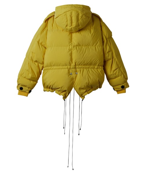 Little sunny bite（リトルサニーバイト）の「Short down jacket