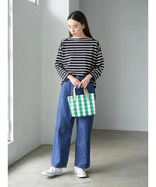 AMERICAN HOLIC（アメリカンホリック）の「スクエアネックカットプルオーバー 〇＊（Tシャツ/カットソー・レディース・チャコールグレー/アイボリー/ブラック系その他4/ブルー系その他2・M/L）」の17枚目の写真