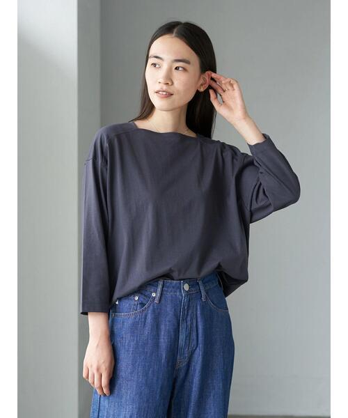 AMERICAN HOLIC（アメリカンホリック）の「スクエアネックカットプルオーバー 〇＊（Tシャツ/カットソー・レディース・チャコールグレー/アイボリー/ブラック系その他4/ブルー系その他2・M/L）」の21枚目の写真