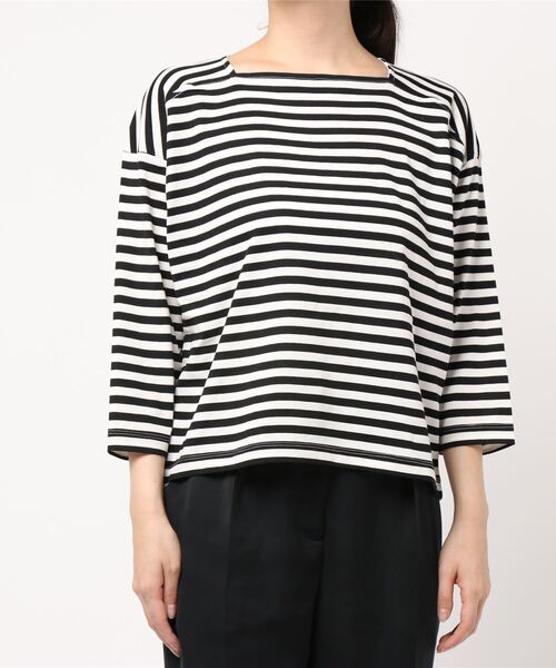 AMERICAN HOLIC（アメリカンホリック）の「スクエアネックカットプルオーバー 〇＊（Tシャツ/カットソー・レディース・チャコールグレー/アイボリー/ブラック系その他4/ブルー系その他2・M/L）」の5枚目の写真