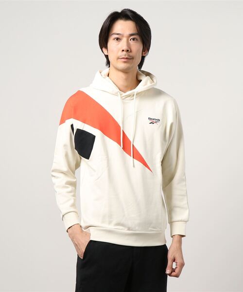 Reebok（リーボック）の「クラシックス PVT EMB フーデッド スウェットシャツ / Classics PVT EMB Hooded Sweatshirt（パーカー・メンズ・ブラック/オフホワイト/ヘザーグレー/ホワイト×レッド/グレー系その他/ブラック×イエロー・X-LARGE/XXX-LARGE/X-SMALL/XX-LARGE/MEDIUM/LARGE/SMALL）」の22枚目の写真