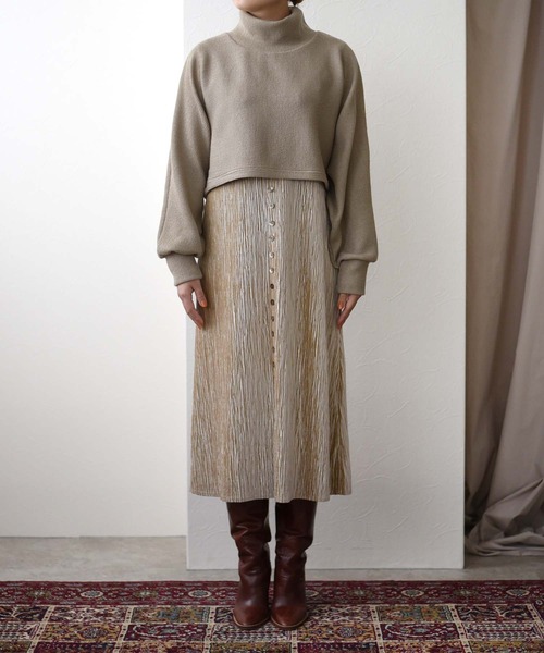 Eimee Law（エイミーロウ）の「ドルマントップス&ベロアプリーツドレス SET UP（ワンピース・レディース・ダークベージュ/チャコールグレー/ブラック・38）」の18枚目の写真