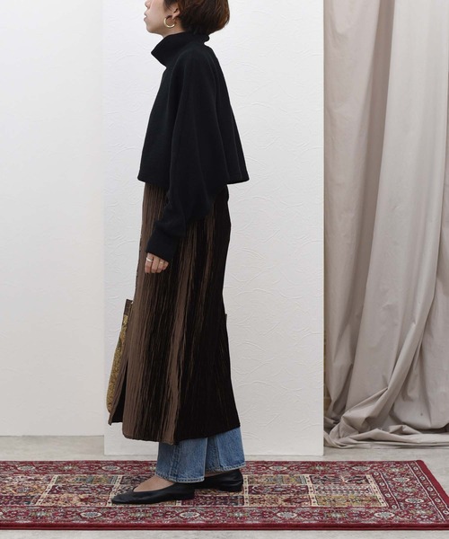 Eimee Law（エイミーロウ）の「ドルマントップス&ベロアプリーツドレス SET UP（ワンピース・レディース・ダークベージュ/チャコールグレー/ブラック・38）」の21枚目の写真