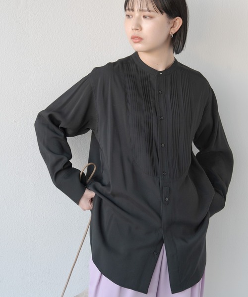 Aunt Marie's（アントマリーズ）の「ボザムピンタックドレスシャツ（シャツ/ブラウス・レディース・ホワイト/ブラック/ベージュ/ブラウン・FREE）」の3枚目の写真