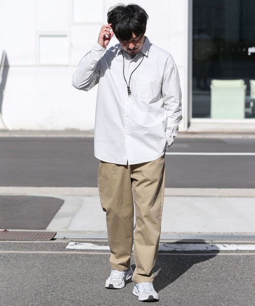 URBAN RESEARCH（アーバンリサーチ）の「ガーメントダイタイプライターシャツ（シャツ/ブラウス・メンズ・オフホワイト/カーキ/ブルー・M/L）」の6枚目の写真