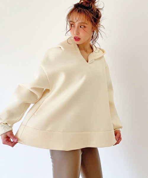 M y u(ミュー)の「キーネックパール フレアシルエット ボンディンングフーディー(パーカー・レディース・アイボリー/ブラック・FREE)」の12枚目の写真