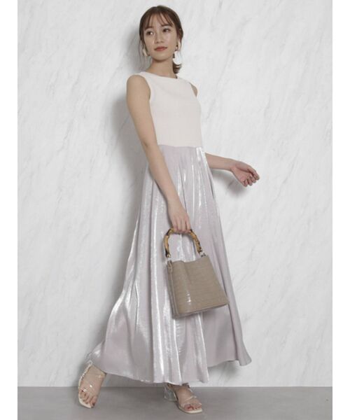 dazzlin（ダズリン）の「トウィンクルグロスフレアワンピース（ワンピース・レディース・グレー/グリーン/ブルー/ベージュ・FREE）」の22枚目の写真