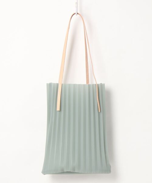 PUAL CE CIN(ピュアルセシン)の「JELLY PLEATS TOTE/プリーツトートバッグ(ショルダーバッグ・レディース・クリア/ブルー系その他/オレンジ系その他・FREE)」の2枚目の写真