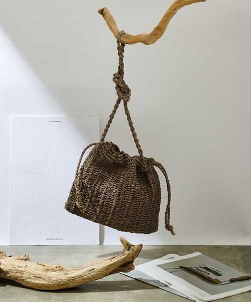 COLONY 2139（コロニートゥーワンスリーナイン）の「ペーパーミニ巾着バッグ/ショルダーバッグ（ショルダーバッグ・レディース・ブラック/アイボリー/ミント/グレイッシュベージュ・FREE）」の15枚目の写真