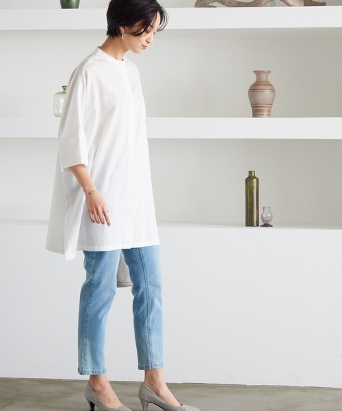 OMNES Another Edition（オムネス アナザーエディション）の「製品洗い綿サテン バンドカラービッグ七分袖シャツ（シャツ/ブラウス・レディース・ブラウン系その他・FREE）」の7枚目の写真