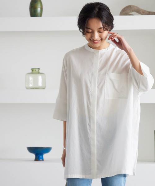 OMNES Another Edition（オムネス アナザーエディション）の「製品洗い綿サテン バンドカラービッグ七分袖シャツ（シャツ/ブラウス・レディース・ブラウン系その他・FREE）」の8枚目の写真