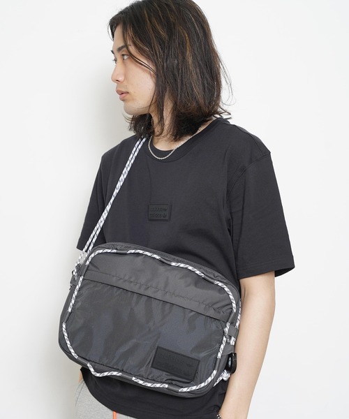 adidas Originals（アディダスオリジナルス）の「adidas RYV AIRLINER GN2314（ショルダーバッグ・メンズ・ダークグレー・ONE SIZE）」の10枚目の写真