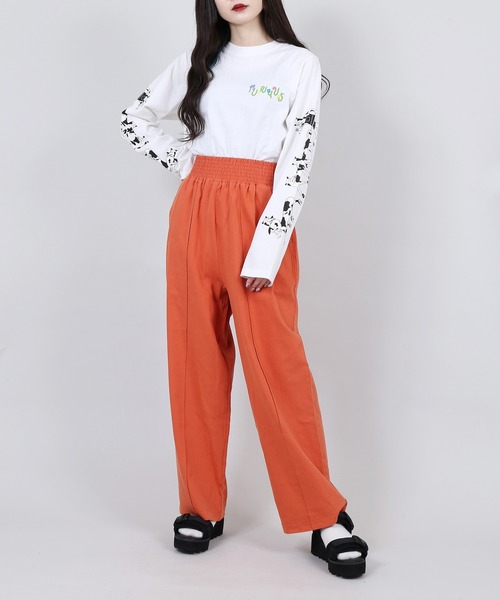 PUNYUS（プニュズ）の「スリーブプリントロンＴ（Tシャツ/カットソー・レディース・ホワイト/ブラック・1/2/4/3）」の8枚目の写真