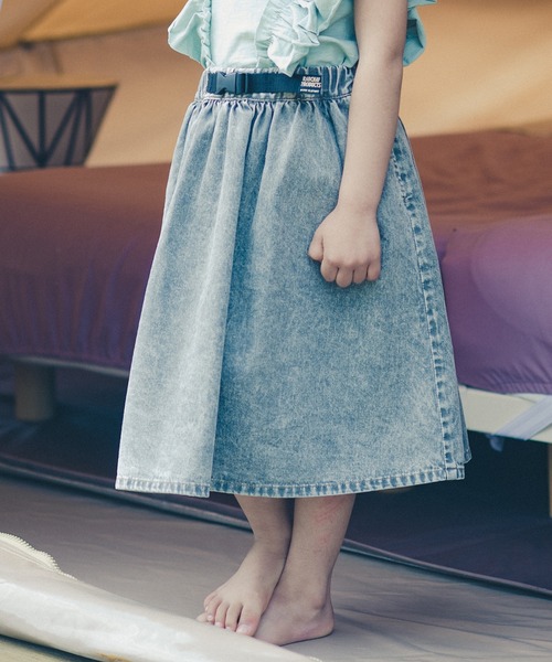 RADCHAP（ラッドチャップ）の「デニムギャザースカート（デニムスカート・キッズ・サックスブルー/グレー・XL/M/L/S）」の2枚目の写真