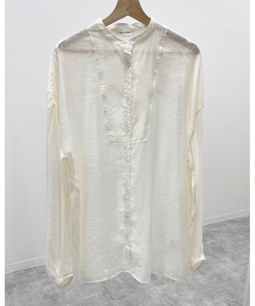 She's Closet(シーズクローゼット)の「バンドカラーボリューム袖ロング丈長袖シアーシャツ(シャツ/ブラウス・レディース・ベージュ/スモークピンク/ダークラベンダー/ライトグリーン/アイボリー・FREE)」の12枚目の写真