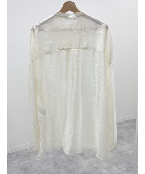 She's Closet(シーズクローゼット)の「バンドカラーボリューム袖ロング丈長袖シアーシャツ(シャツ/ブラウス・レディース・ベージュ/スモークピンク/ダークラベンダー/ライトグリーン/アイボリー・FREE)」の13枚目の写真
