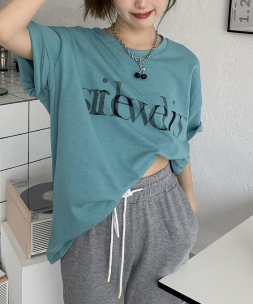 MANGROVE(マングローブ)の「シャドーロゴプリントドロップショルダーTシャツ(Tシャツ/カットソー・レディース・ホワイト/ブルー・FREE)」の6枚目の写真